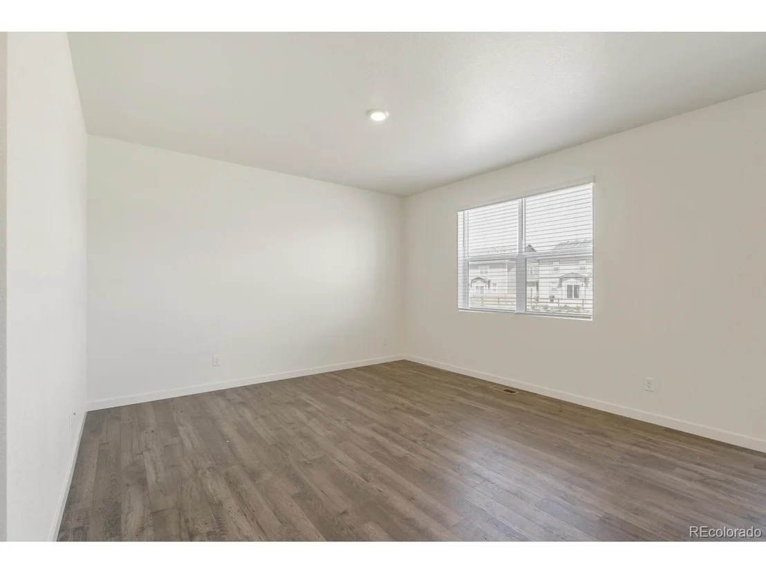 Photo of 442 Thrush Pl