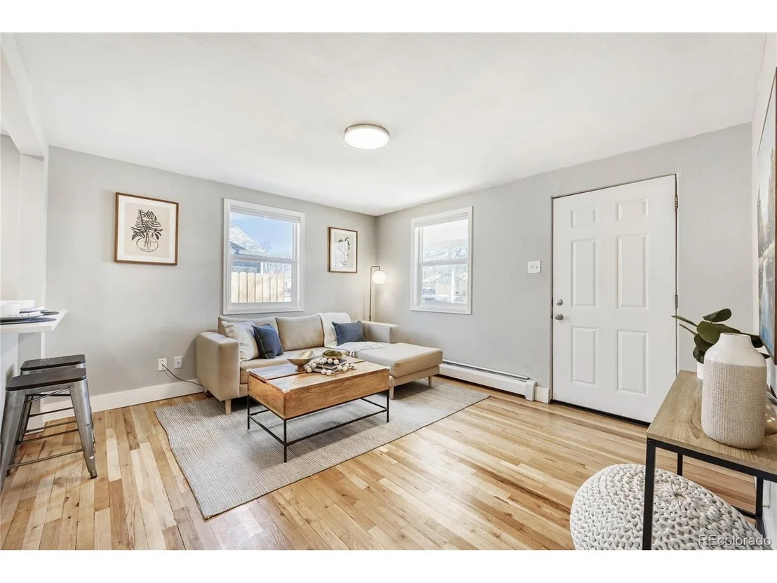 Photo of 6865 W 55th Pl