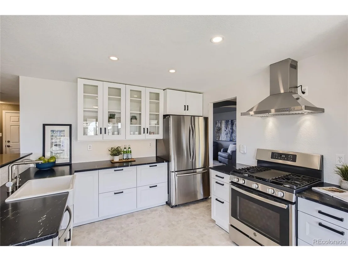 Photo of 5378 Bear Ct