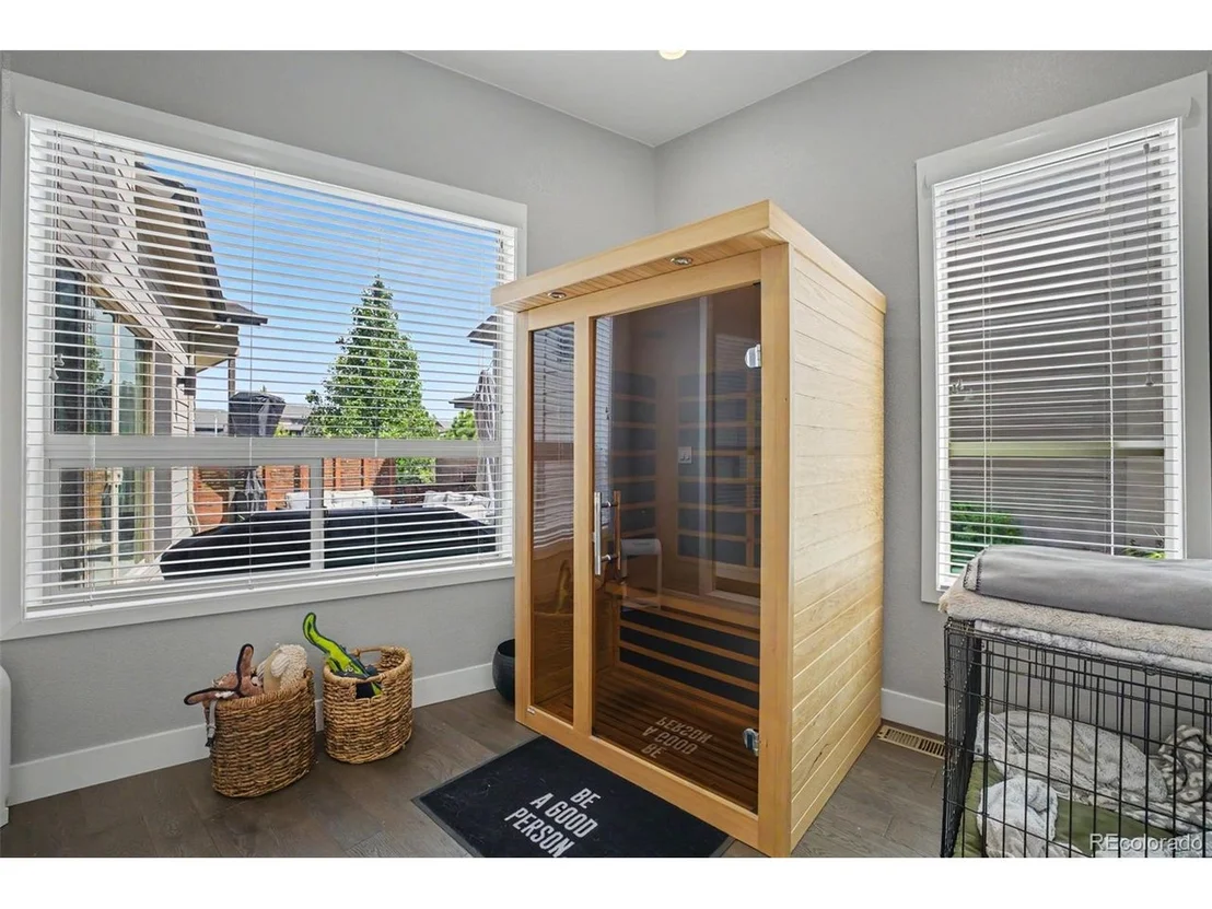 Photo of 9761 Taylor River Cir