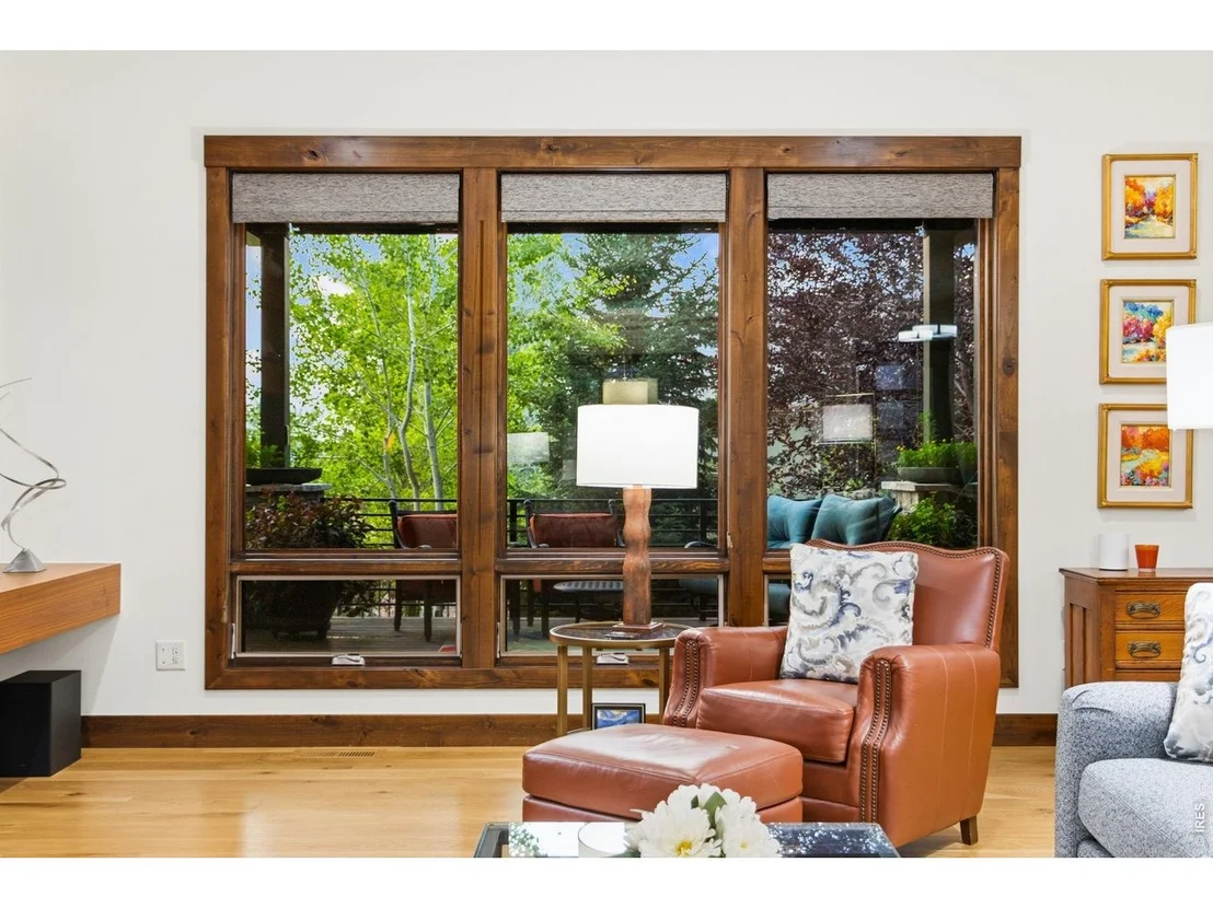 Photo of 5241 Hialeah Dr