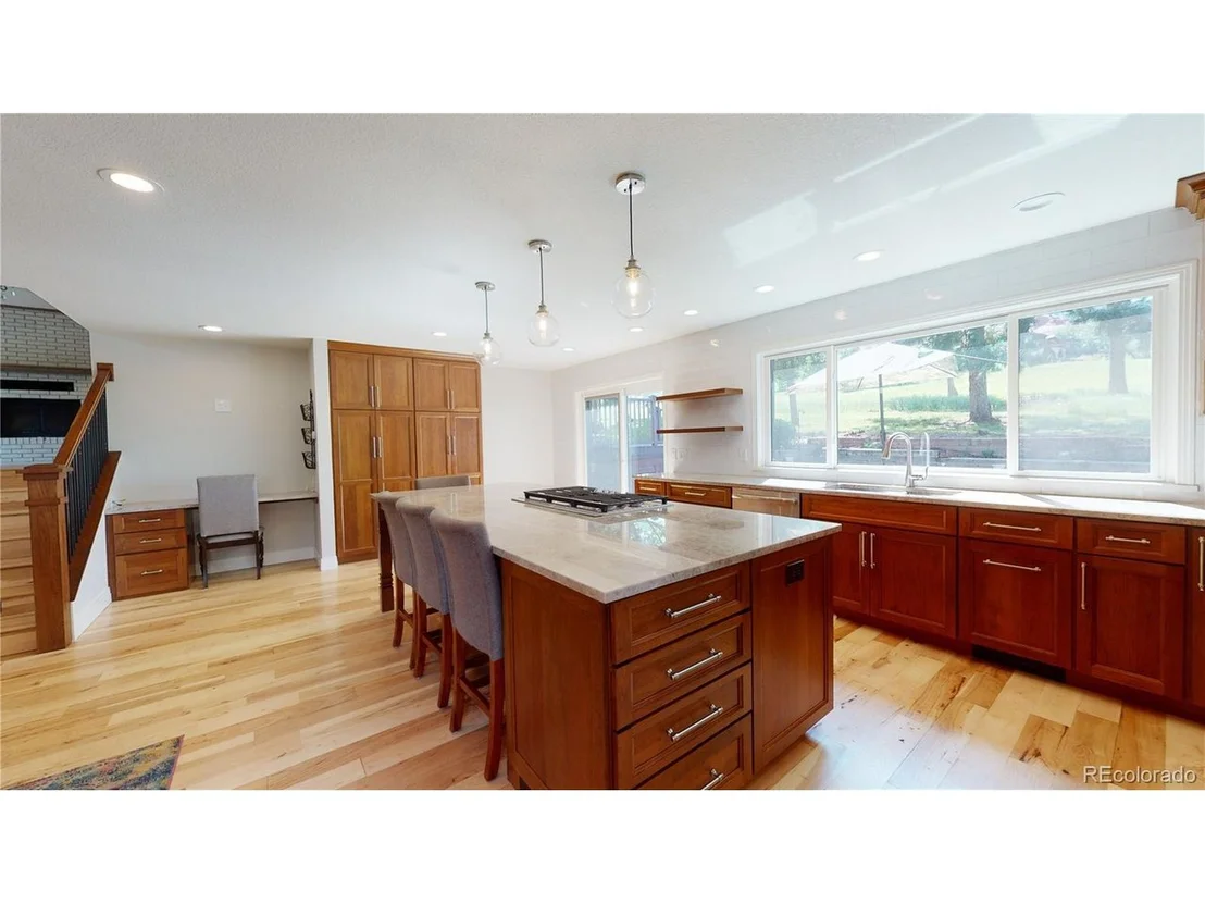 Photo of 5639 Willow Springs Dr