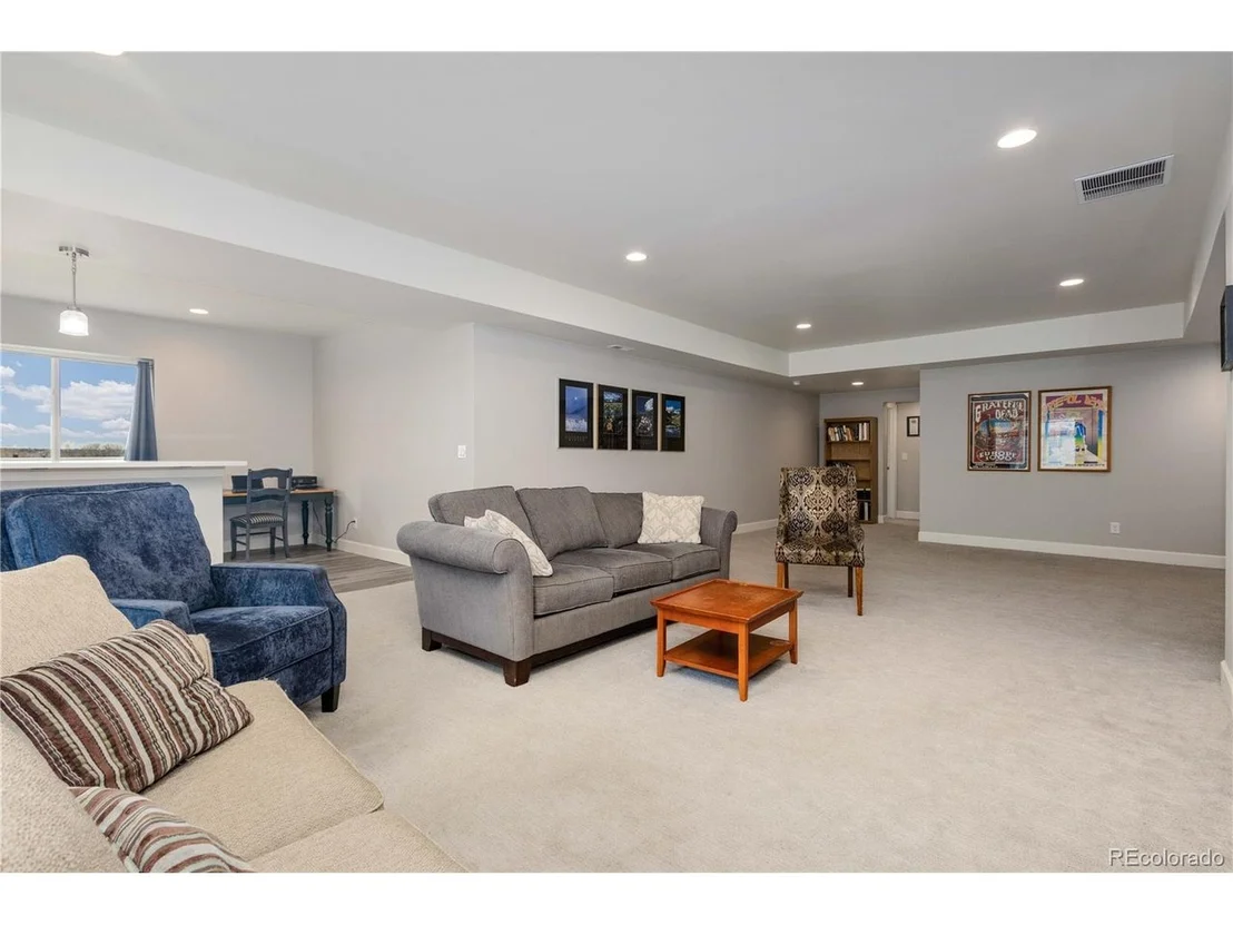 Photo of 6083 Summerfields Pkwy