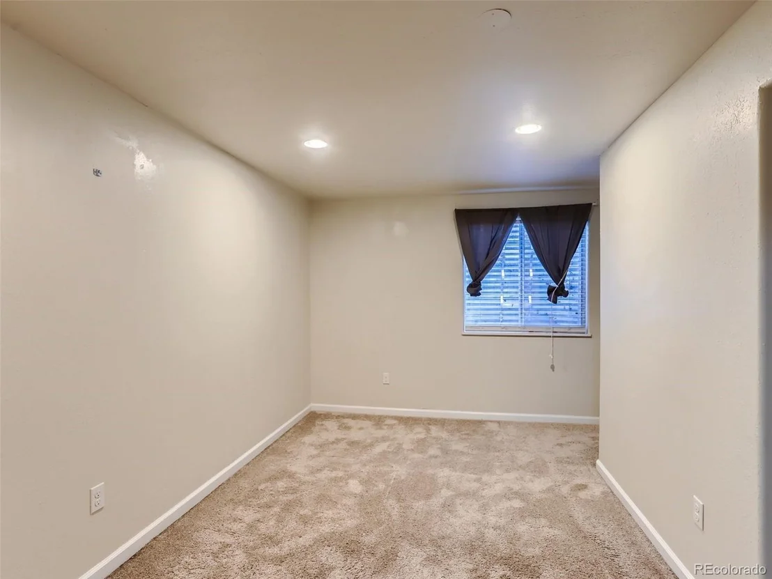 Photo of 504 Hemlock Dr