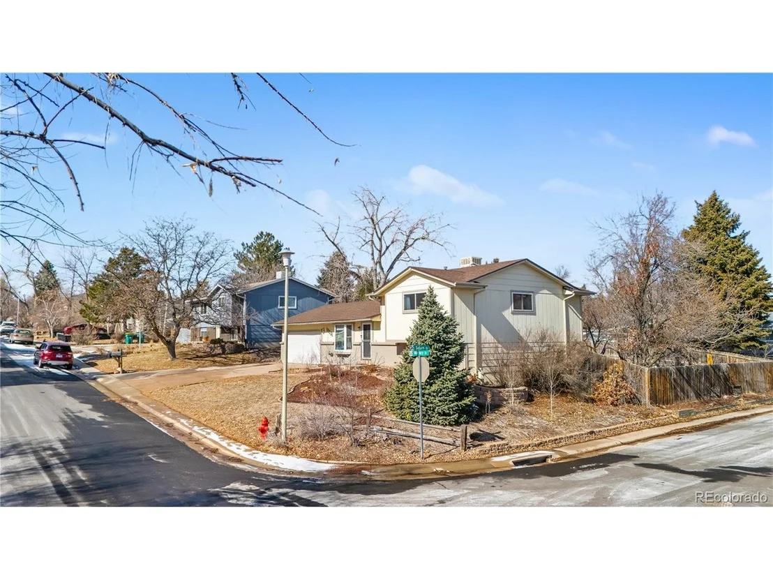 Photo of 13131 Mercury Dr