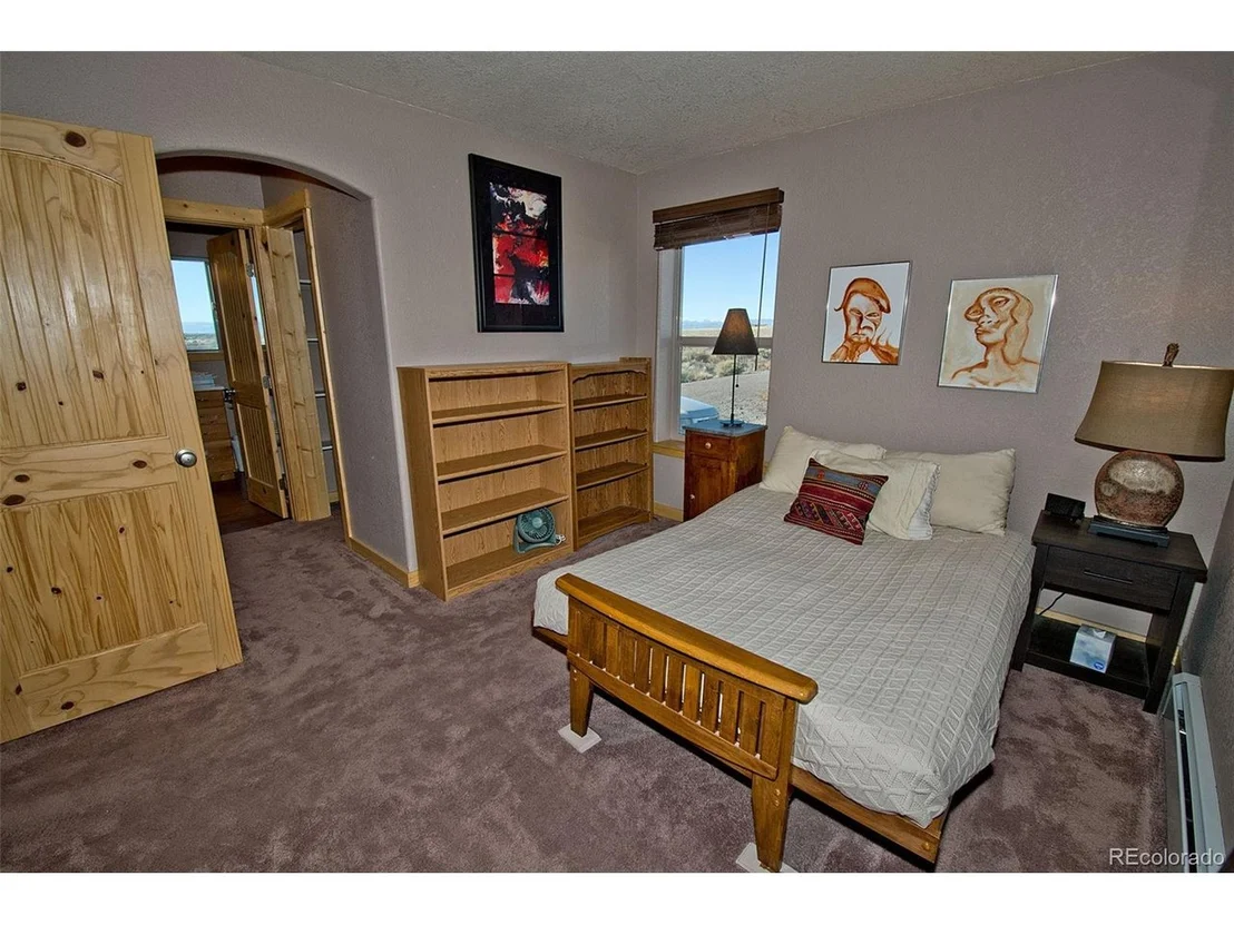 Photo of 433 Birch Rd