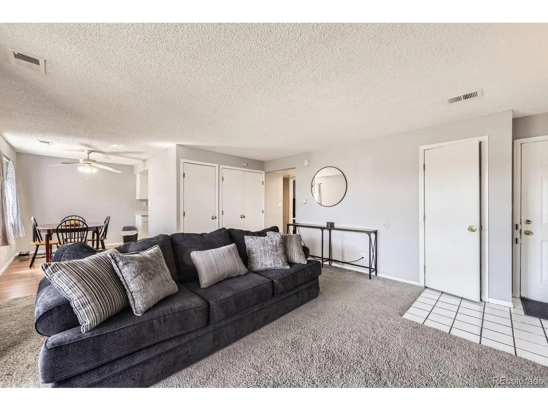 Photo of Unit 1008 at 2201 Sable Blvd