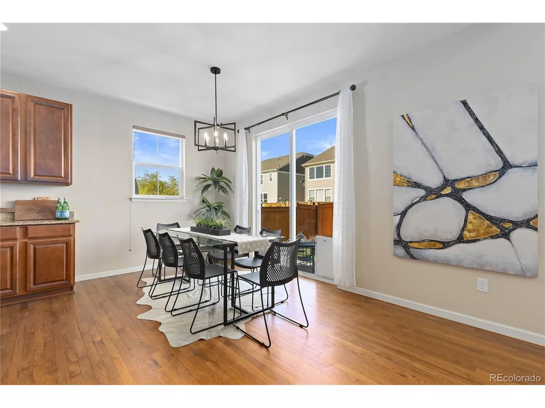 Photo of 381 Rainbow Ln