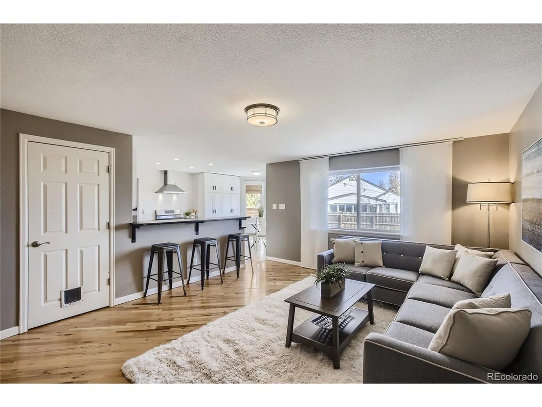 Photo of 5378 Bear Ct