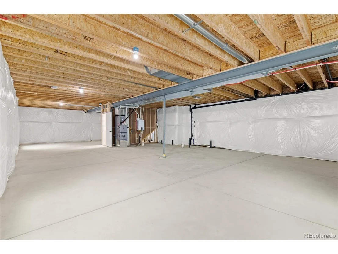 Photo of 122 7th Ave