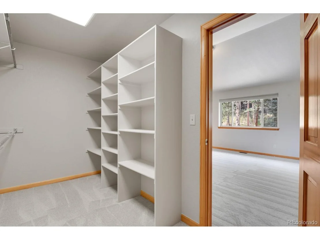 Photo of 3118 Moonshadow Ln