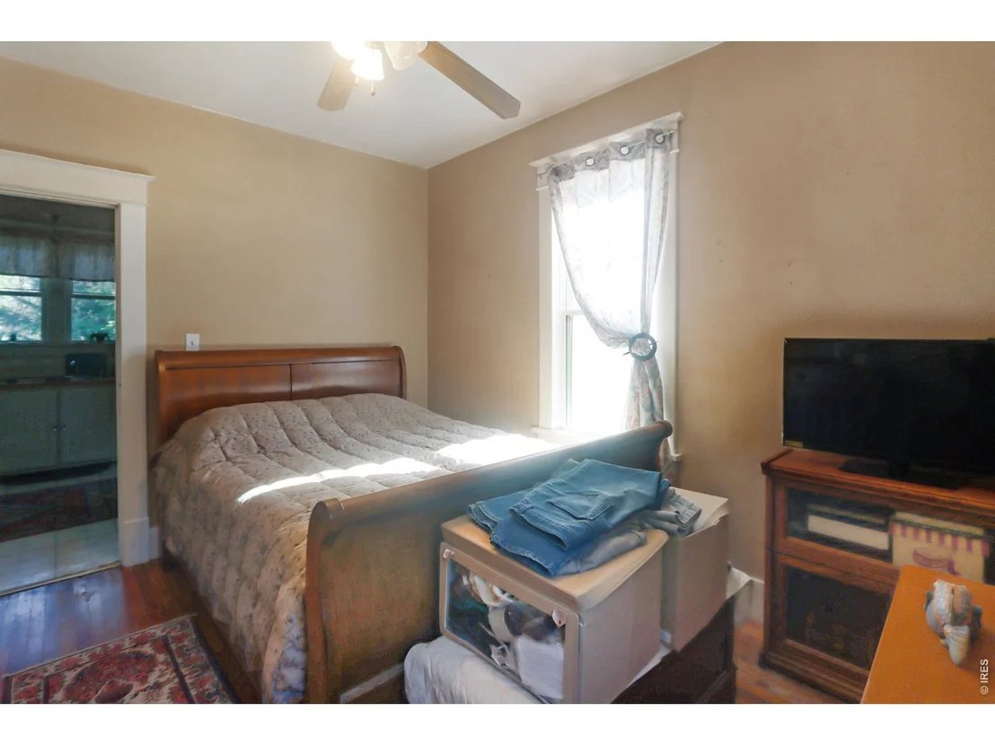 Photo of 914 N Carson St