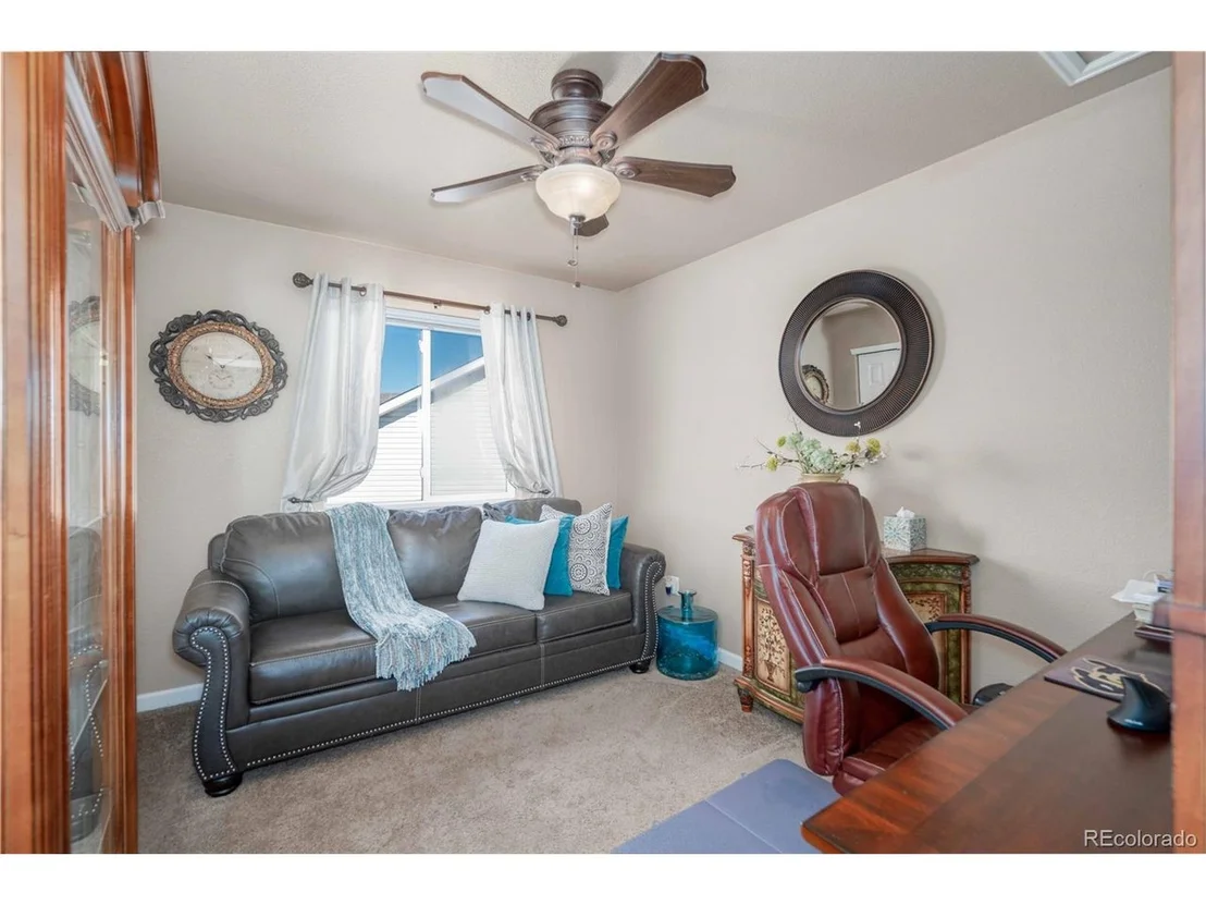 Photo of 647 Florence Ave