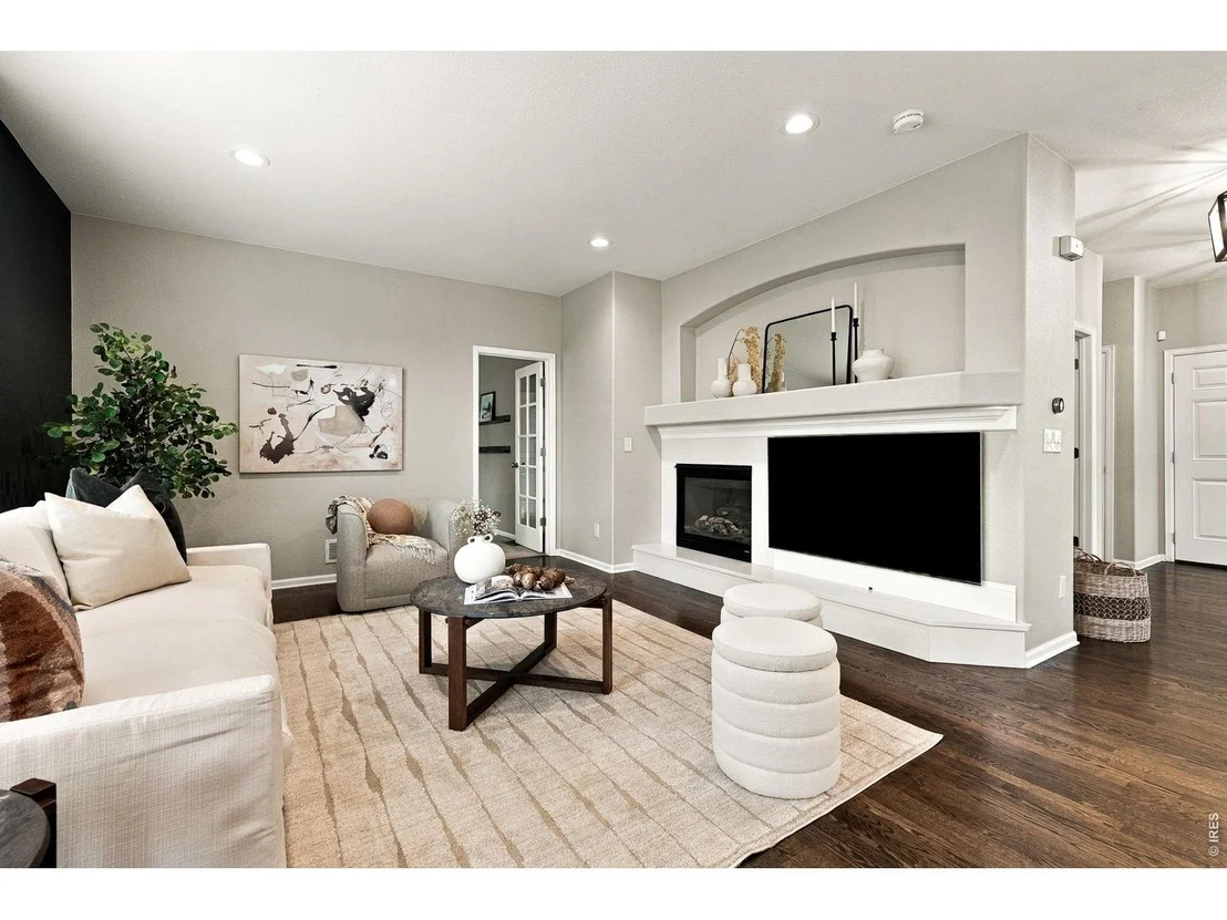 Photo of 15036 Silver Feather Cir