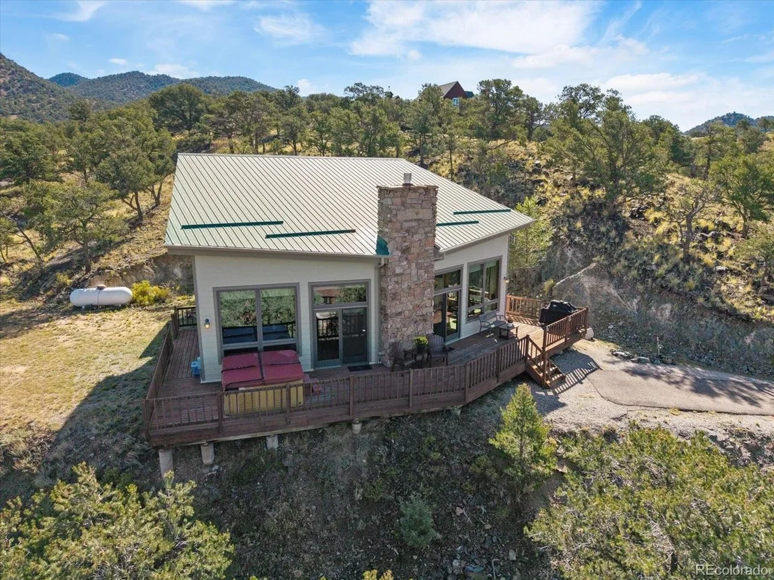 Photo of 10102 Sioux Cir
