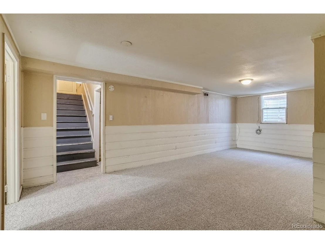 Photo of 3685 Jasmine St