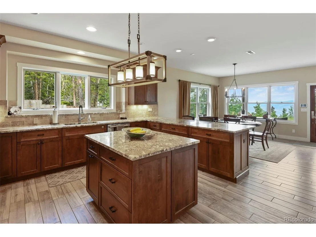 Photo of 1555 Three Peaks Rd
