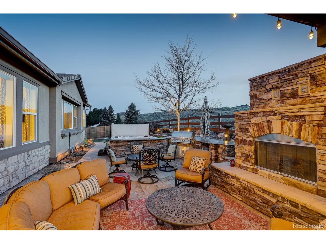 Photo of 3717 Fairbrook Pt