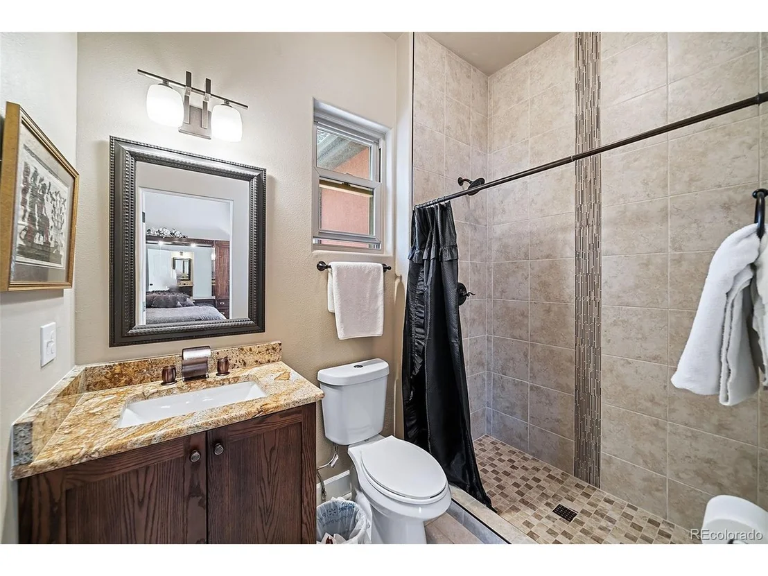 Photo of 1399 Gore Cir