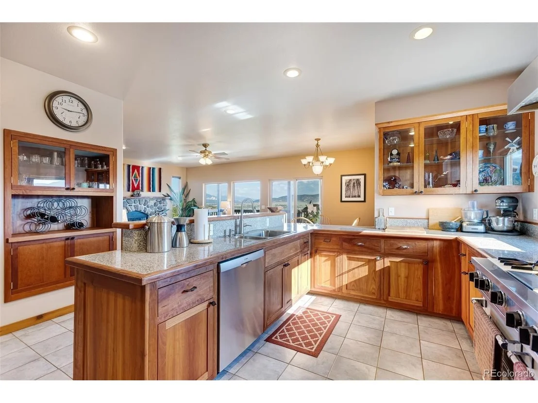 Photo of 6396 Terrace Ln