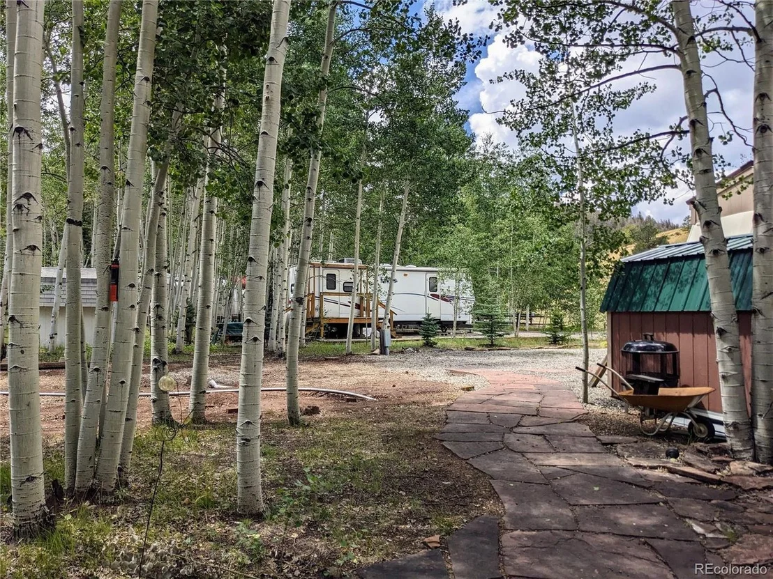 Photo of 493 Depot Dr