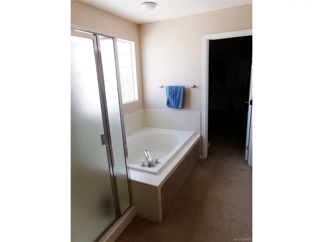 Photo of 977 Sparrow Hawk Dr