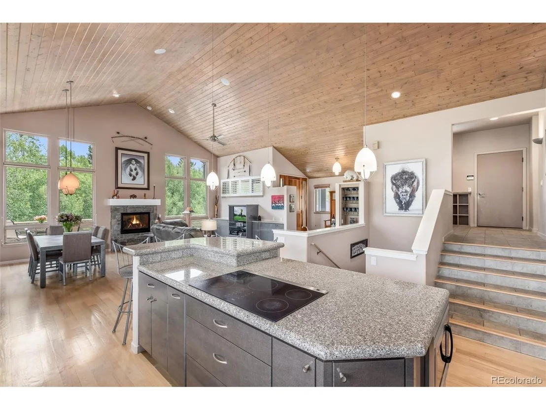 Photo of 1744 Falcon Dr