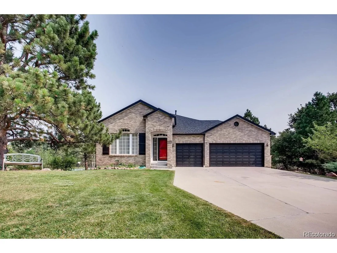 Photo of 1471 Conifer Trl