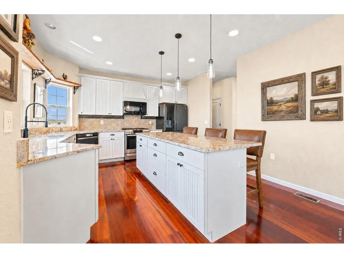 Photo of 15915 County Road W
