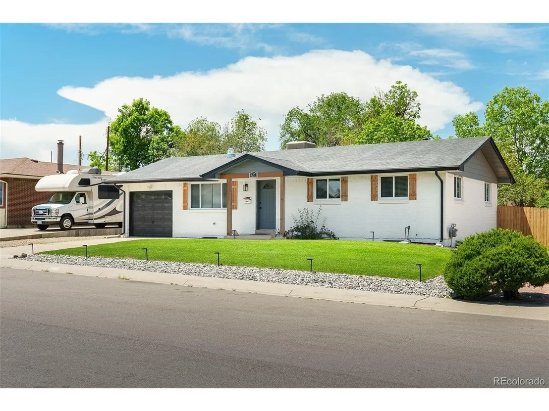 Photo of 8271 Bluebell Way