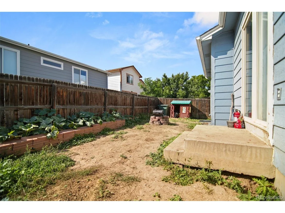 Photo of 10061 Tejon Way
