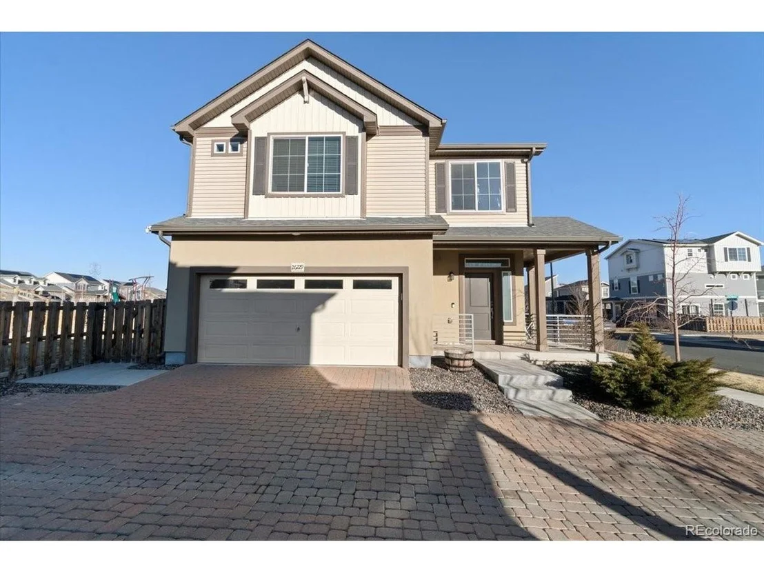 Photo of 26229 E Maple Dr