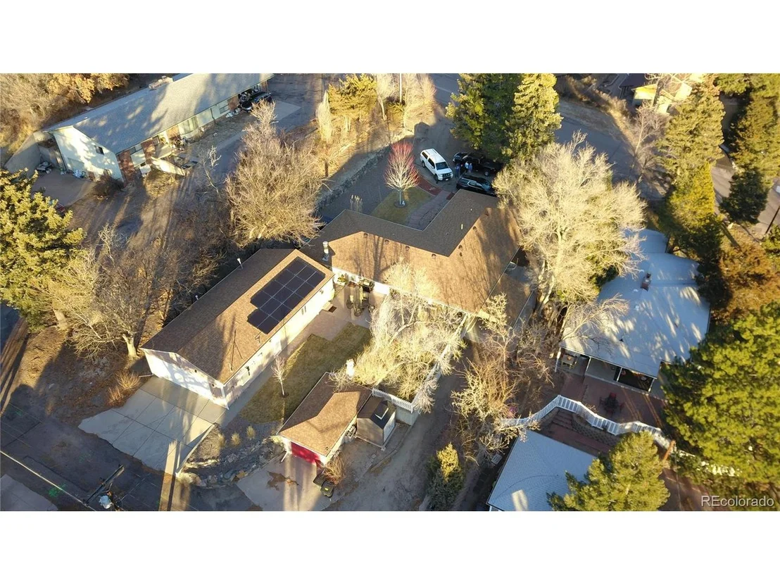 Photo of 607 Gilbert St