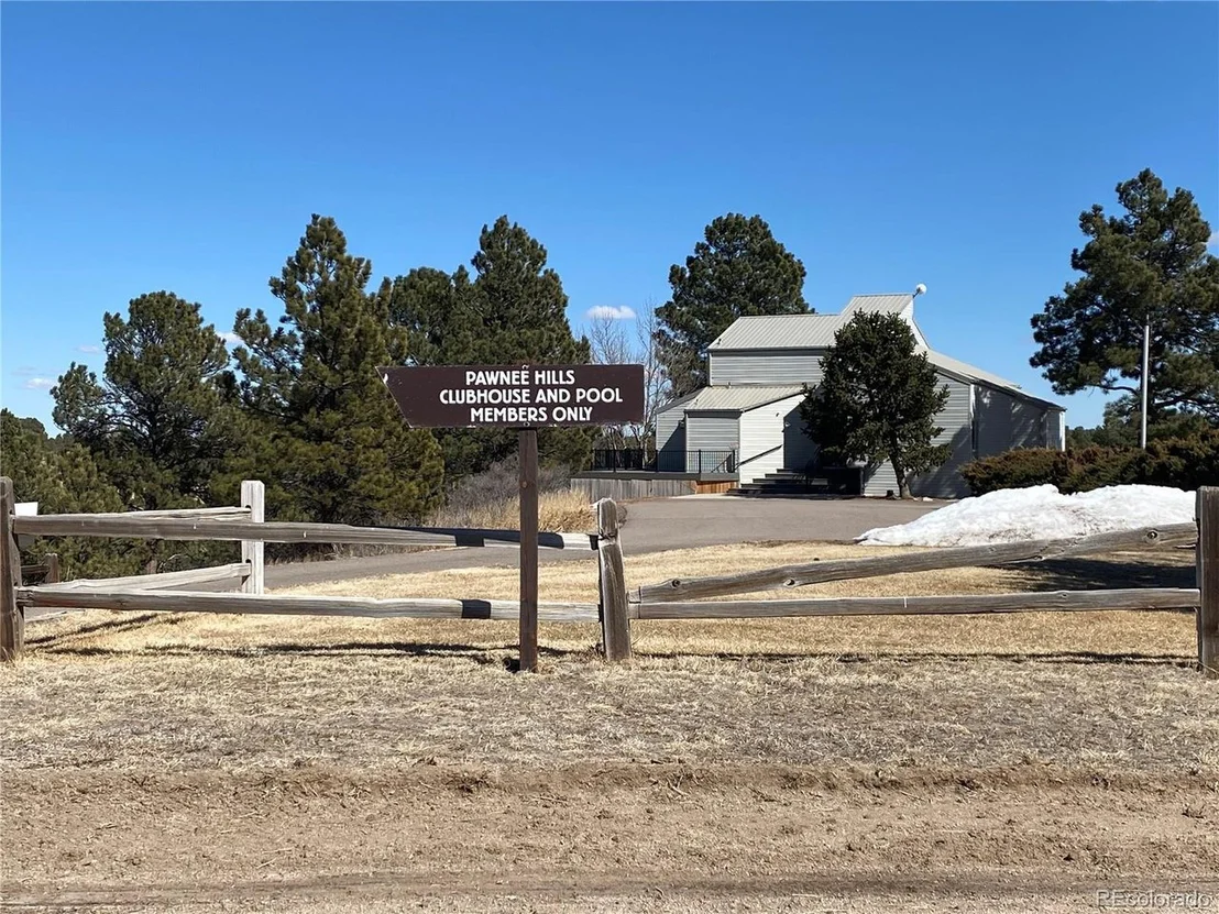 Photo of 1243 Sioux Trl