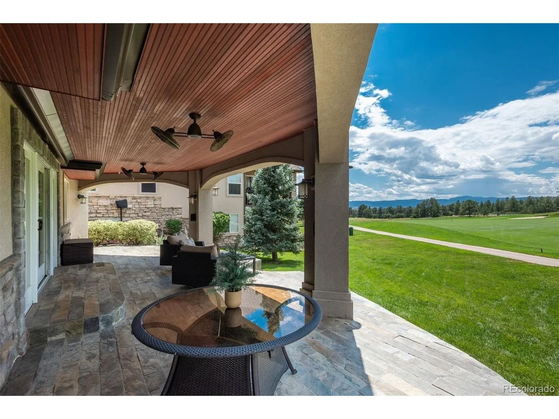 Photo of 1339 Castlepoint Cir