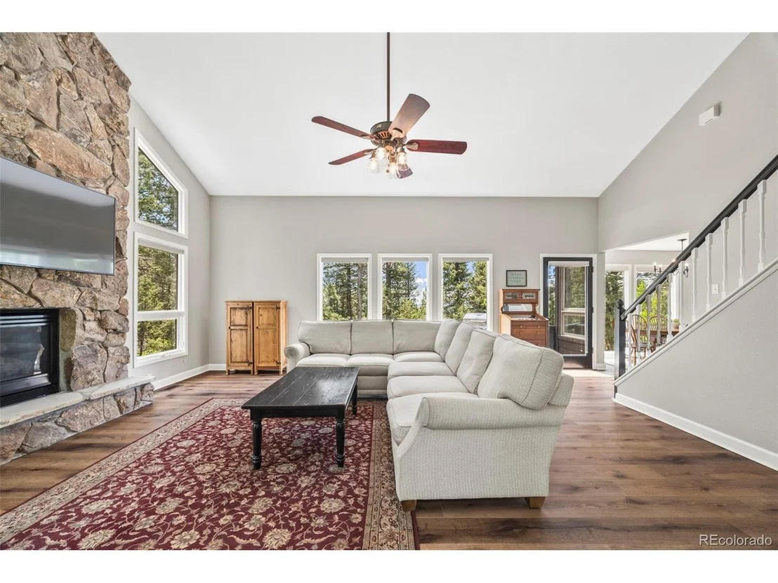 Photo of 30866 Kings Valley Way