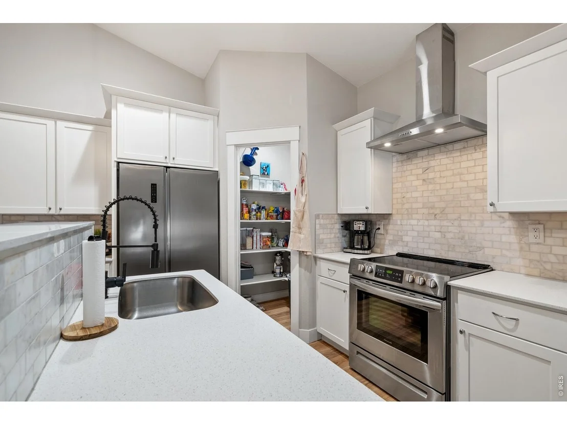 Photo of 1105 Coyote Ln