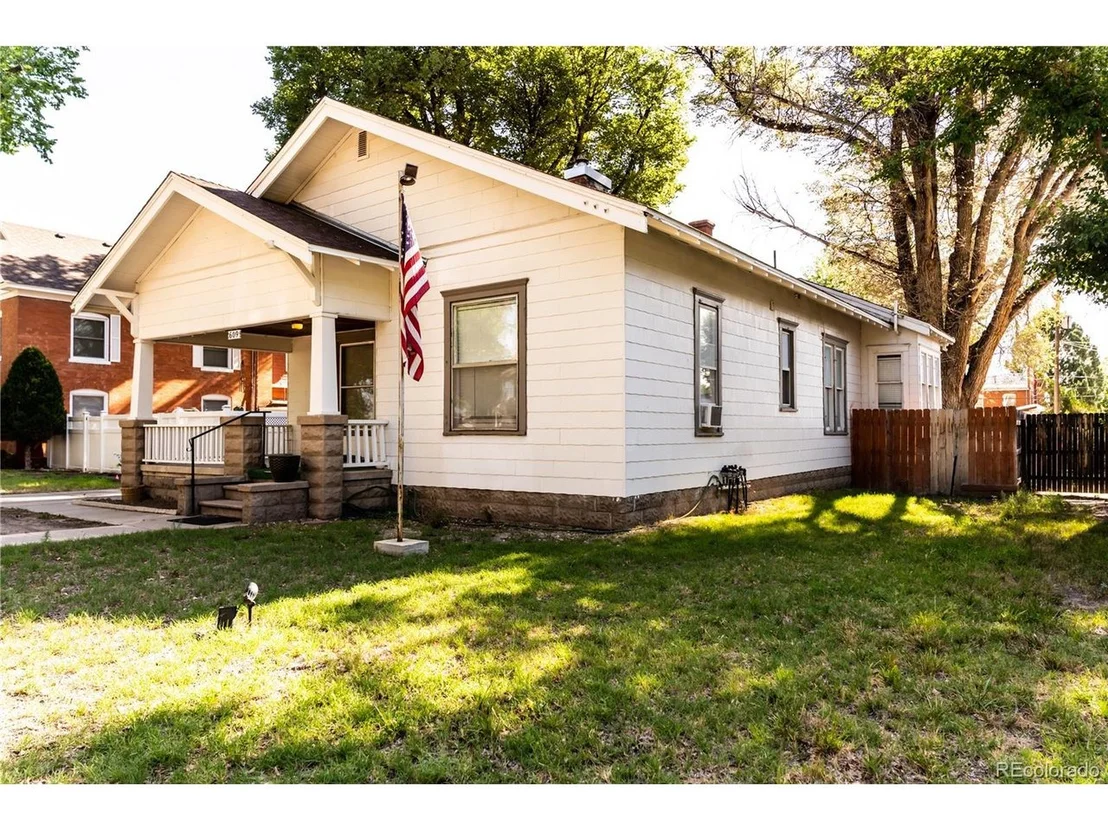 Photo of 609 Belleview Ave