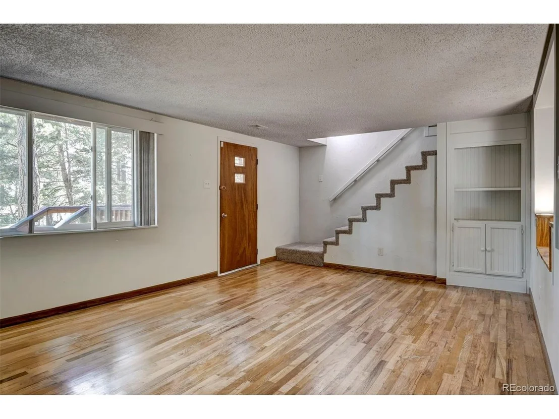 Photo of 10689 Charles Ln