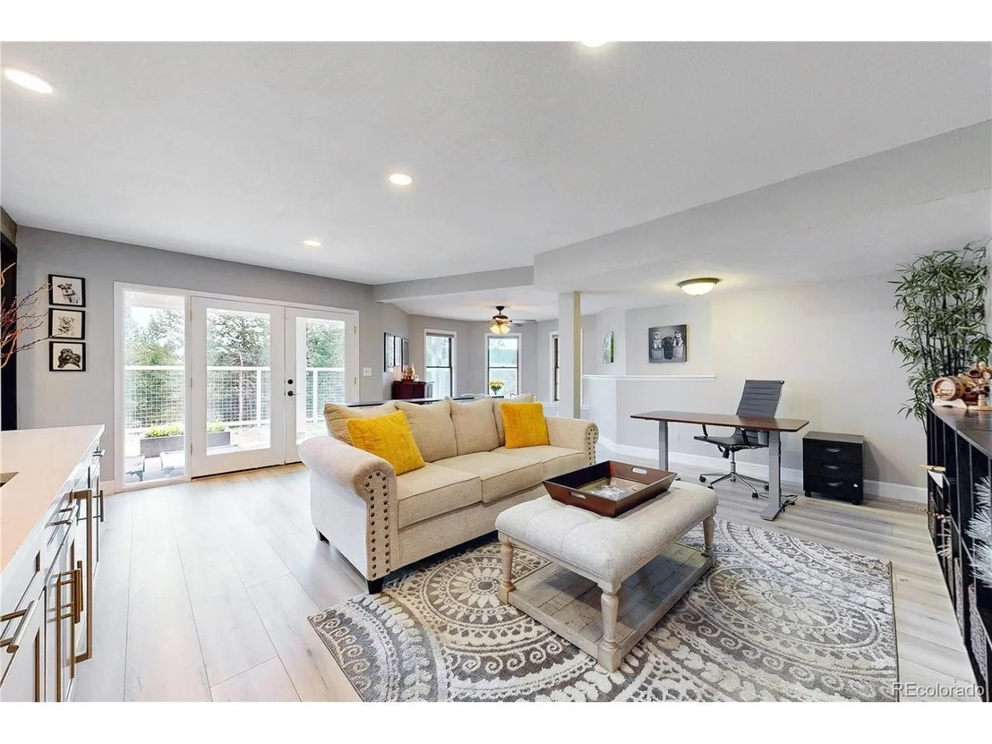 Photo of 7692 Surrey Dr