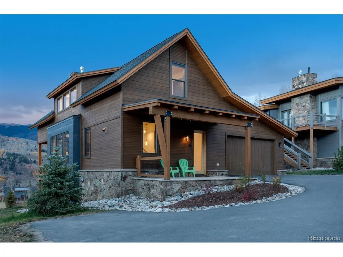 Photo of 148 Vendette Road