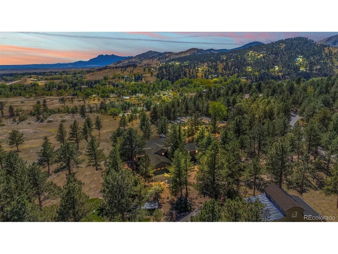 Photo of 2888 S Lakeridge Trl
