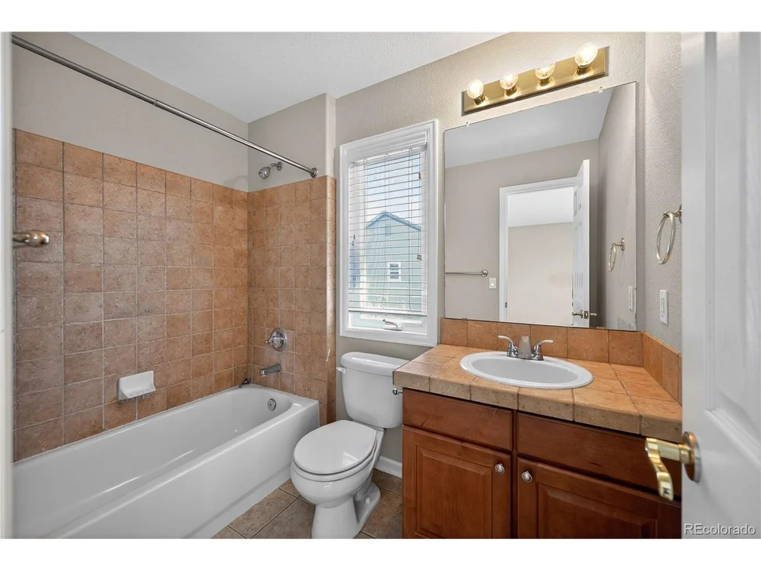 Photo of 6873 Esperanza Dr