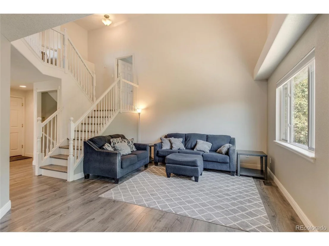 Photo of 5438 Fox Run Blvd