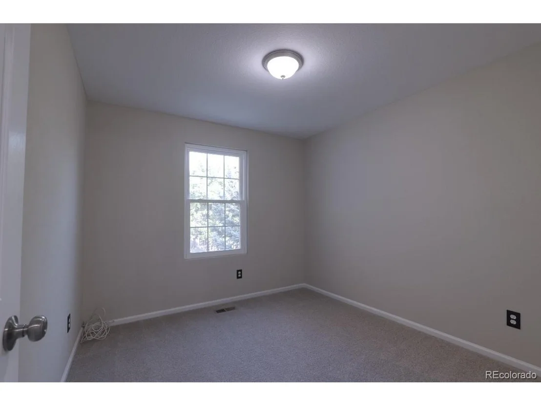 Photo of 10137 Eudora Ct