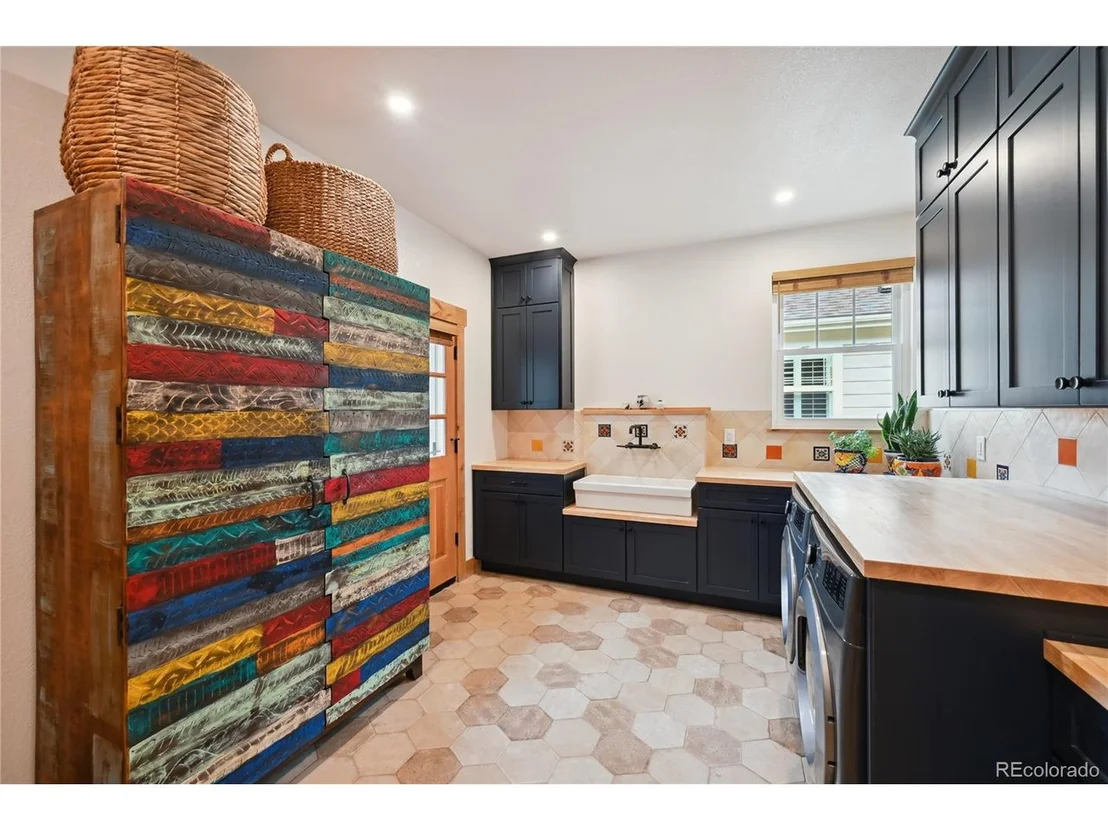 Photo of 5638 Gore Range Way