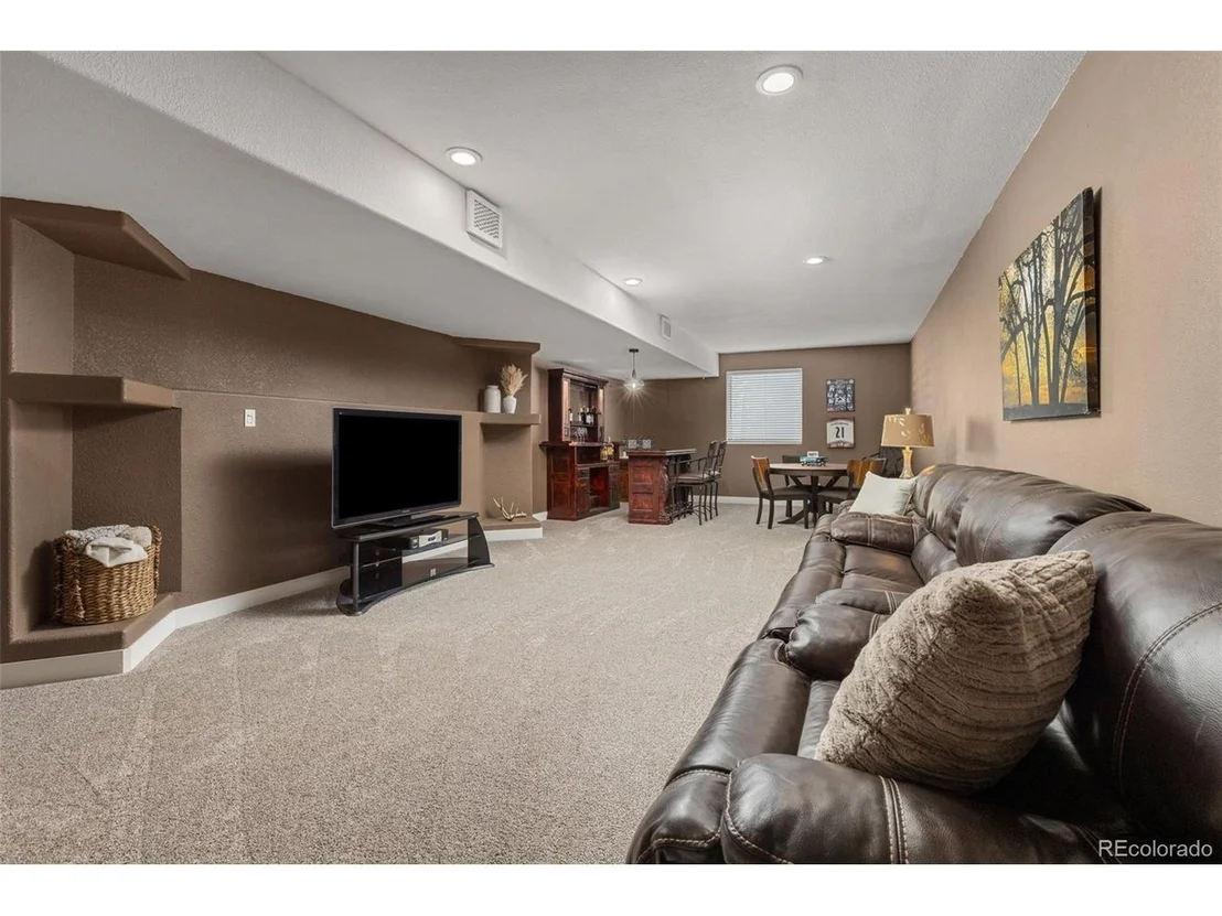 Photo of 6690 Sunset Cir