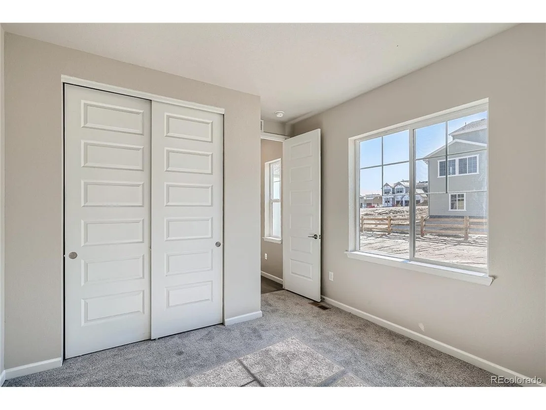Photo of 2561 Lupton Ln