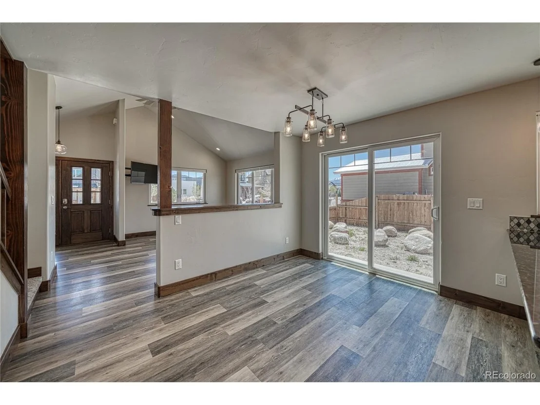 Photo of 106 Crestone Mesa Dr