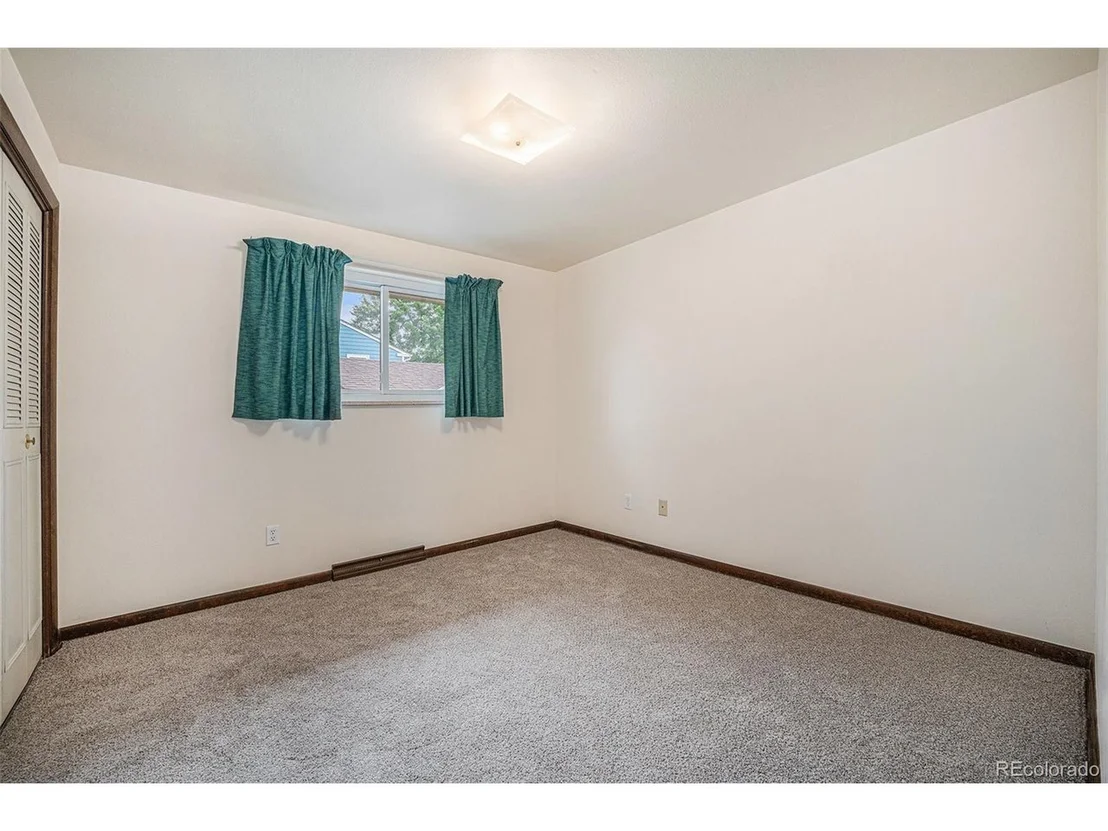 Photo of 11081 W 71st Pl